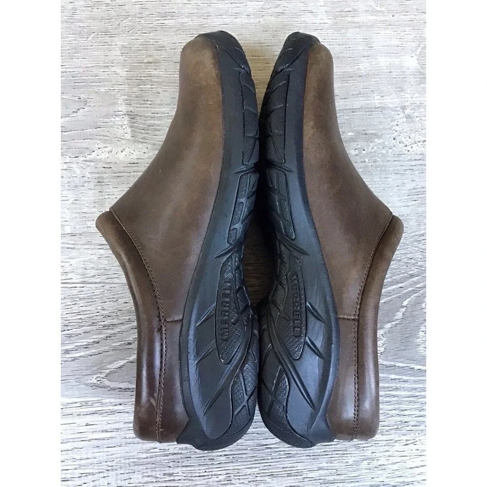 Merrell Encore Nova 2 Clogs Women's Size 7.5 Brown Leather Slip On Mules J598432